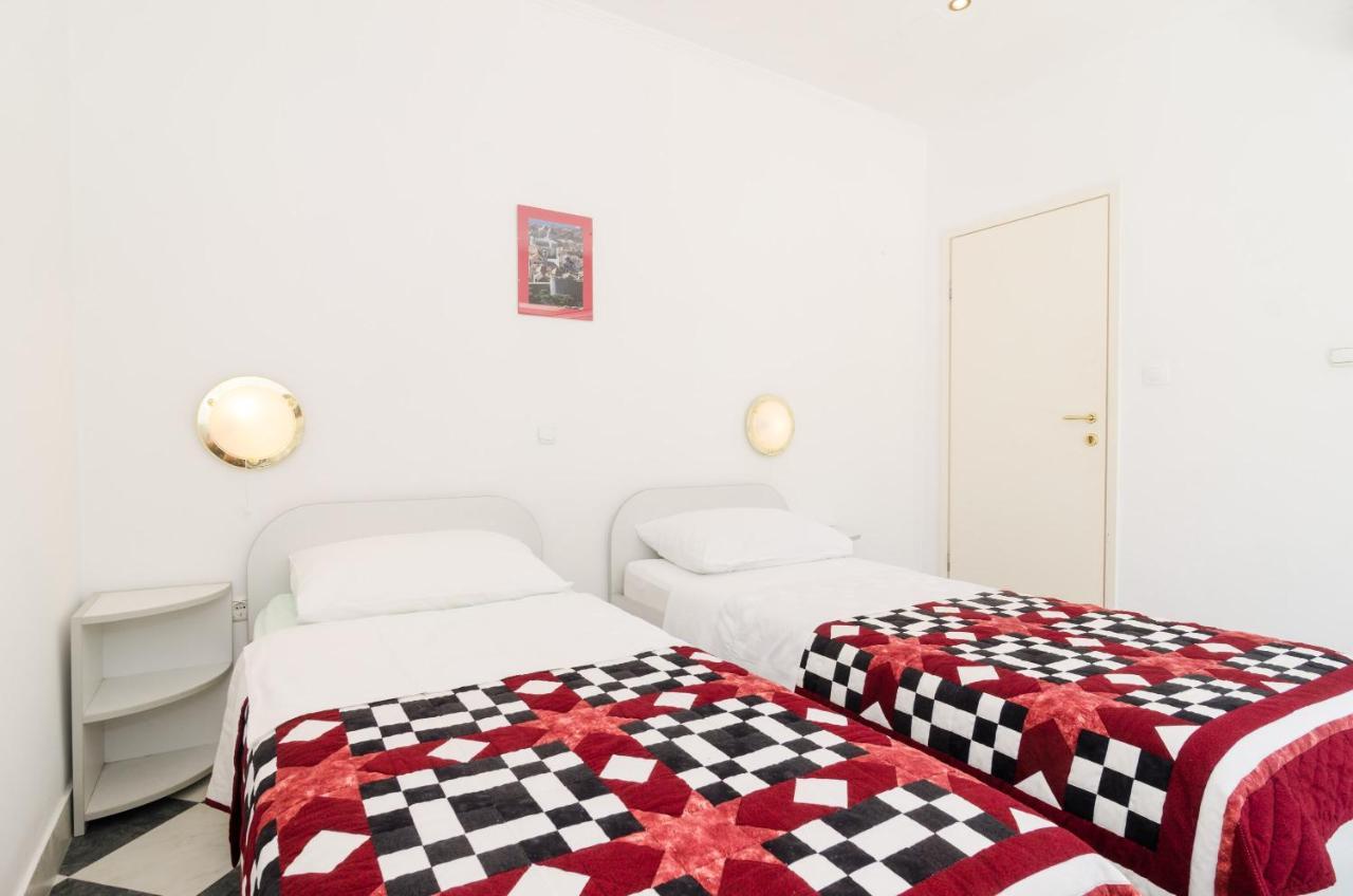 Wisteria Apartment ดูบรอฟนิก ภายนอก รูปภาพ