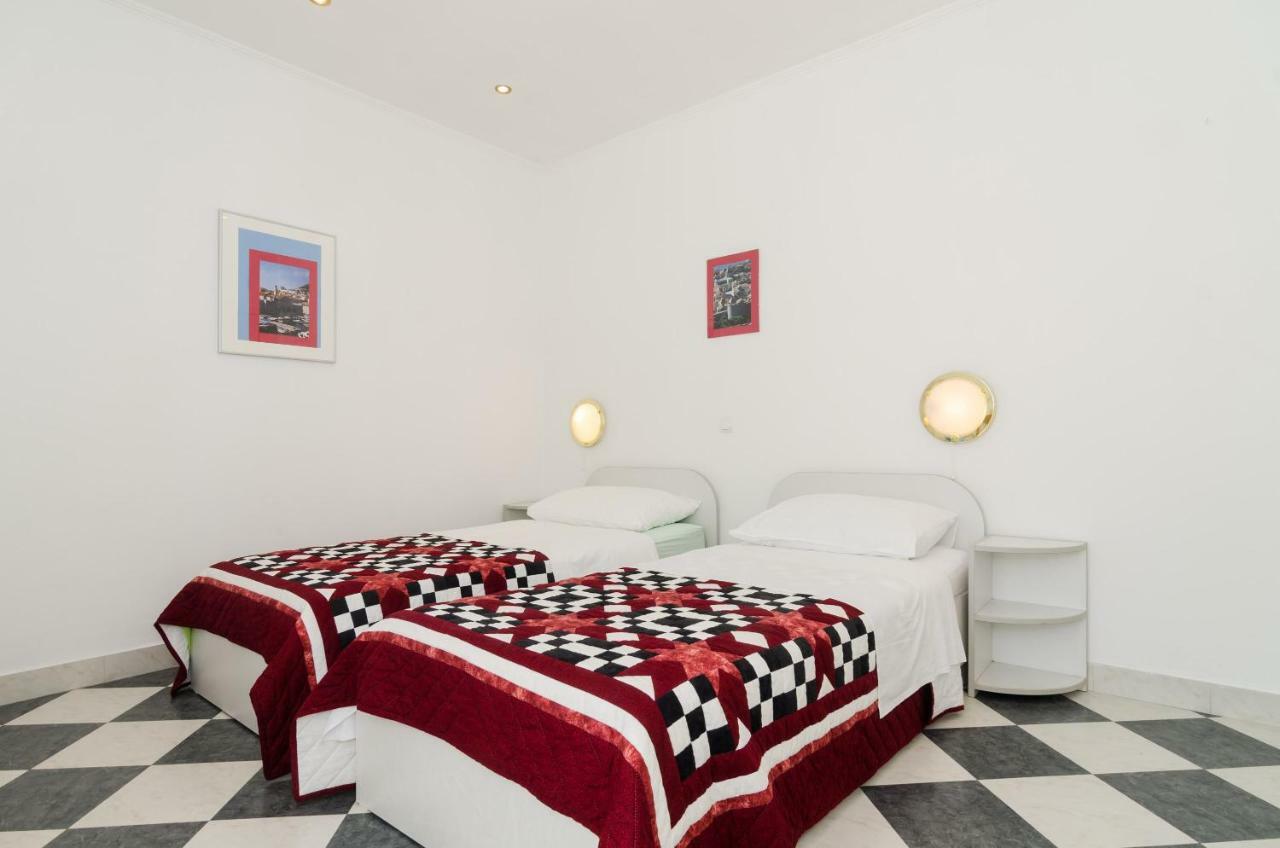 Wisteria Apartment ดูบรอฟนิก ภายนอก รูปภาพ