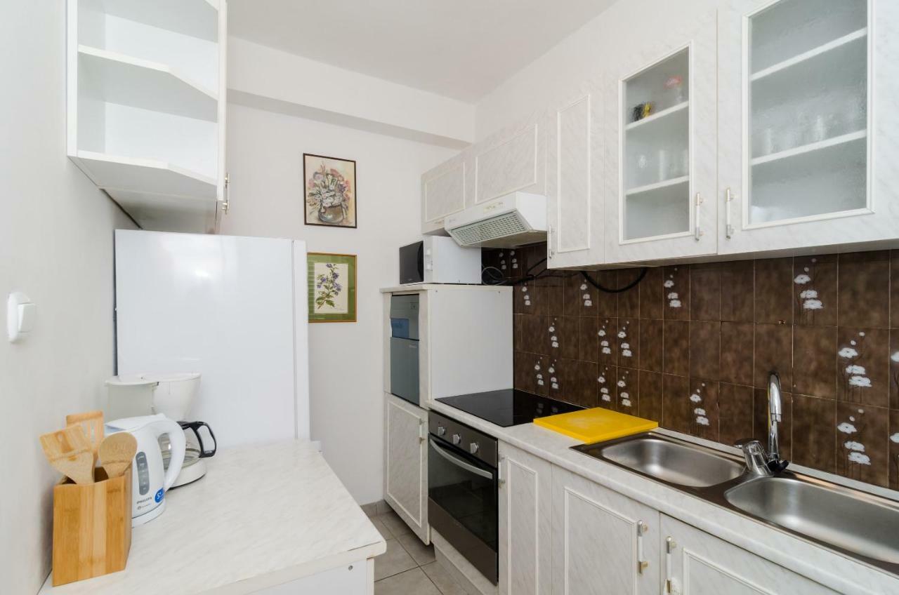 Wisteria Apartment ดูบรอฟนิก ภายนอก รูปภาพ
